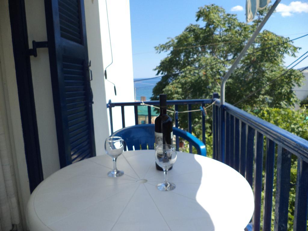 To Kamari Apartment Paralia Agias Foteinis Cameră foto
