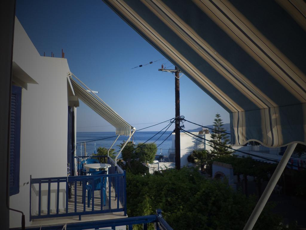 To Kamari Apartment Paralia Agias Foteinis Exterior foto