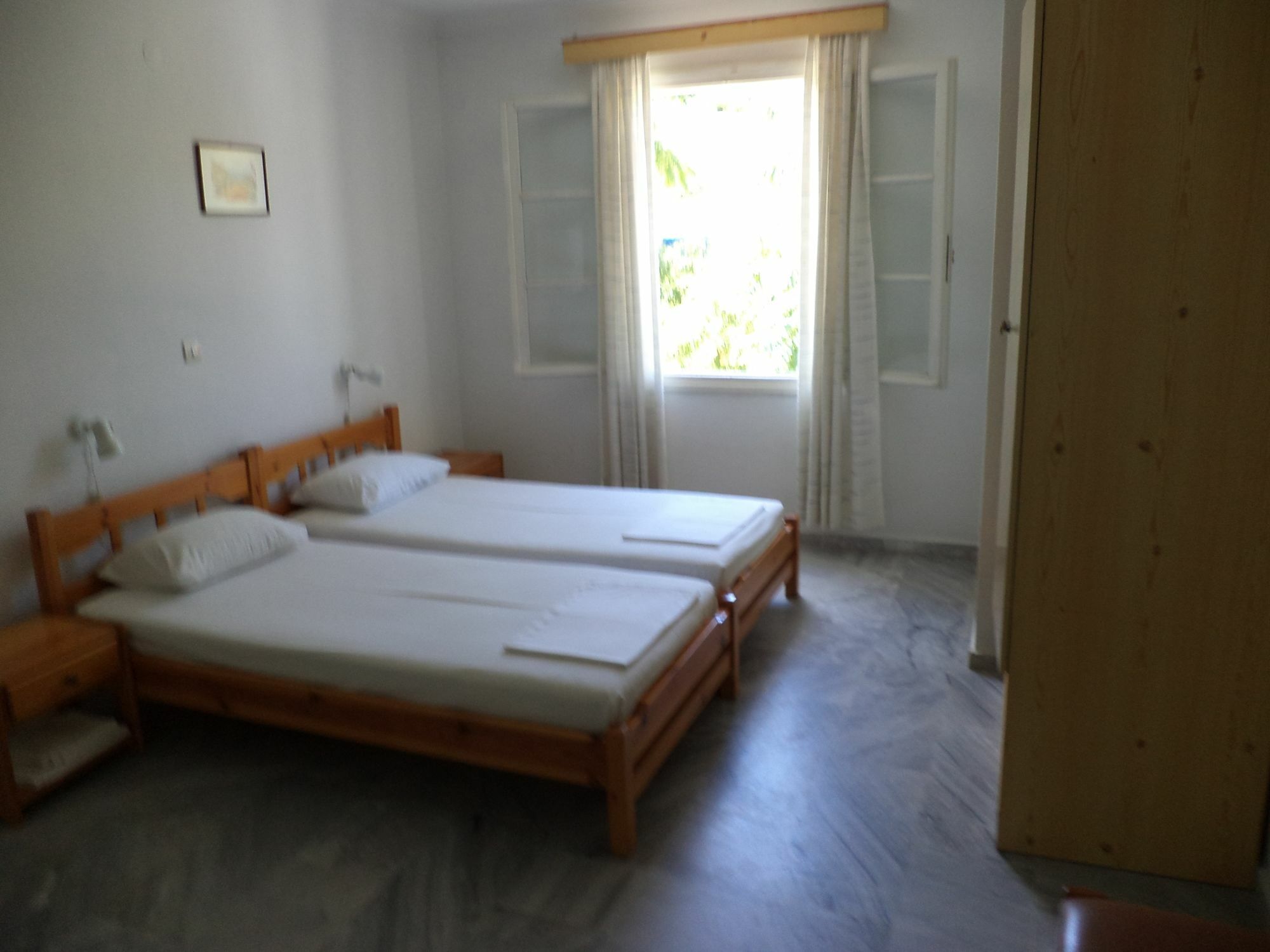 To Kamari Apartment Paralia Agias Foteinis Exterior foto